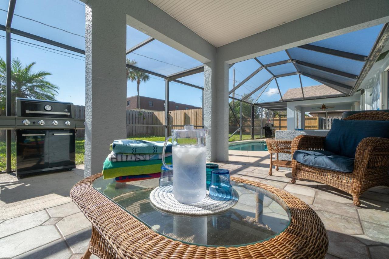 Oceanview Haven - 2Br Beach Townhome With Patio, Shared Heated Pool Steps From Paradise Beach Park! Melbourne Zewnętrze zdjęcie